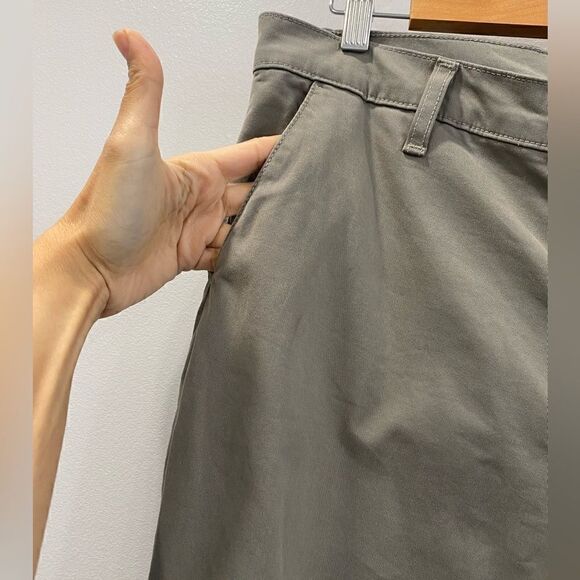 J Brand Alex Tarmac Crop Chino Pants - Picture 5 of 10